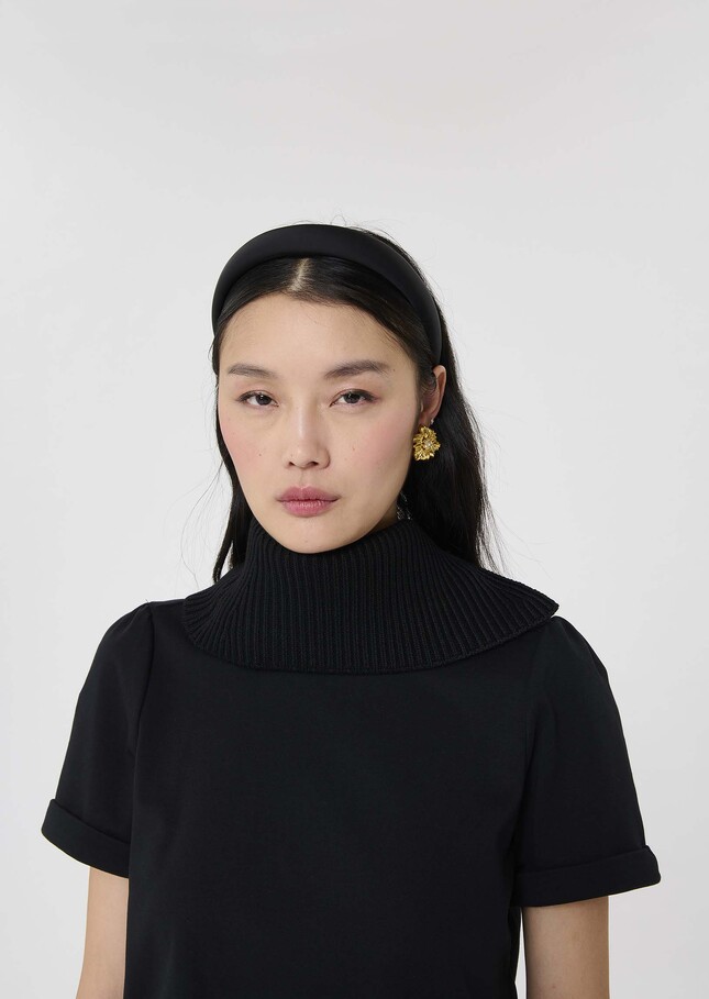 Eclipse Detachable Collar black wool Black TARA JARMON CH