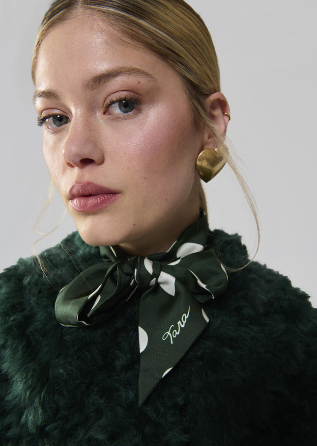 Edith scarf English green silk Vert anglais TARA JARMON CH