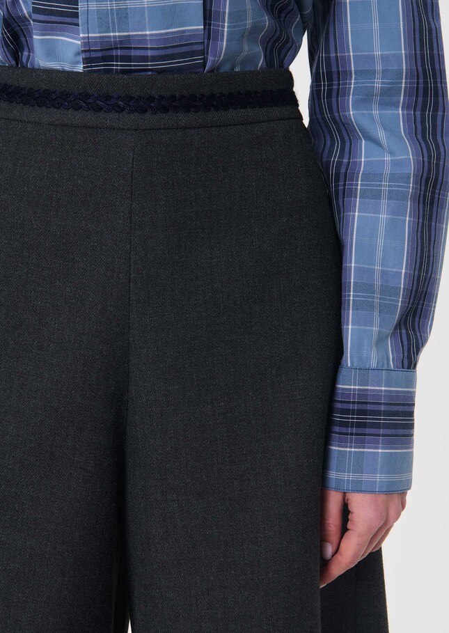 Short Stan large grey Grey TARA JARMON CH