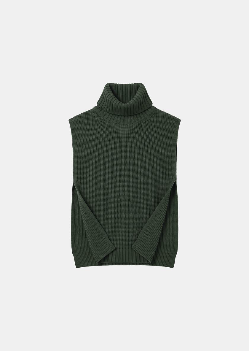 Angèle's Breastplate thyme in roll-neck knit Thym TARA JARMON CH